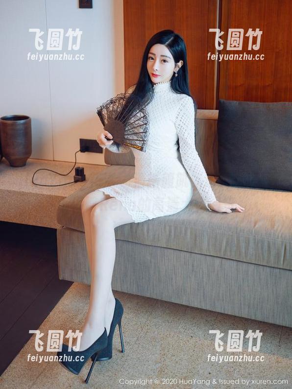 HuaYang花漾-小海臀Rena HuaYang花漾 - 清新腹肌,透明写真!小海臀Rena的高清大作阅览