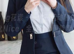 HuaYang花漾 - 一个在运动和休闲交替的张思允Nice，全新的套图持续“动荡”。