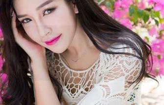 MiStar魅妍社 - 办公室里的Ashely丽丽：图包合集，工作和假期的完美平衡