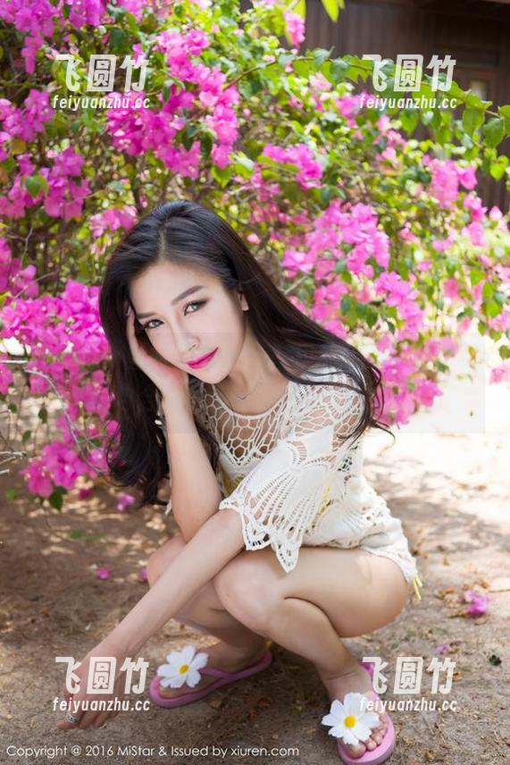 MiStar魅妍社 - 办公室里的Ashely丽丽：图包合集，工作和假期的完美平衡
