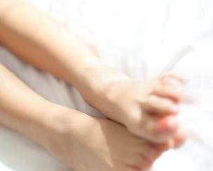 ROSI的眼镜图集，在线版本——你能找到萌萌的样子吗？