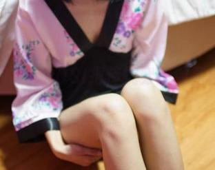 高清和服，ROSI把传统穿得像高档时装。