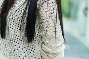 TuiGirl推女郎 - 何奕恋的短裤原图，竟然能如此轻松地引发一场追随热潮？