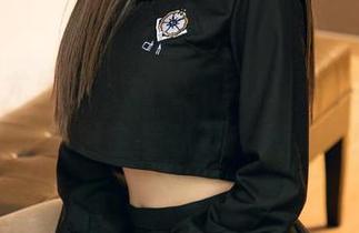 UGirls尤果网 - 私拍不藏私，涉谷由里的吊带图包全都在等你来解锁！