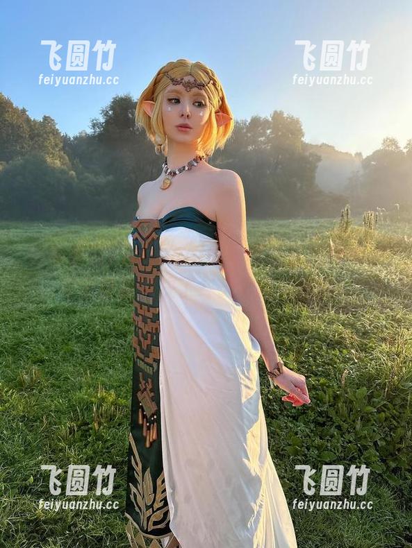 这毛衣和Vinnegal的写真结合得真妙，完全替我解决了冬天穿搭的烦恼！