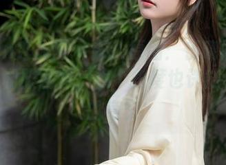 Xiuren秀人网 - 探入原图：伍晓丽Shirley的和服世界，换个角度也许能发现新的意义