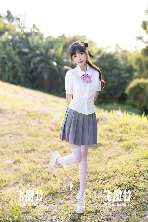 Xiuren秀人网-周jojobaby Xiuren秀人网 - 周jojobaby旅拍趣味合集:把我不经意的美好放在此