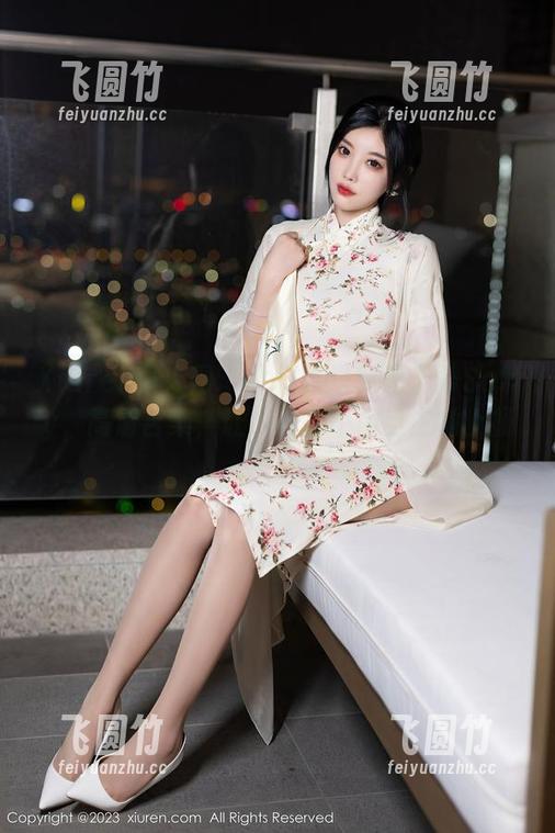Xiuren秀人网-周于希Sally Xiuren秀人网 - 牛仔裤搭配周于希Sally,高清合集,让人嘴角不由自主地上扬。