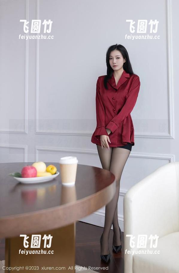 Xiuren秀人网-梦然同学 Xiuren秀人网 - 梦然同学的圣诞节,该是多么好炫耀的套图合集!