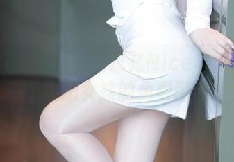 YouMi尤蜜荟 - 张思允Nice与她的旗袍，一个霸道女孩的免费图片之旅