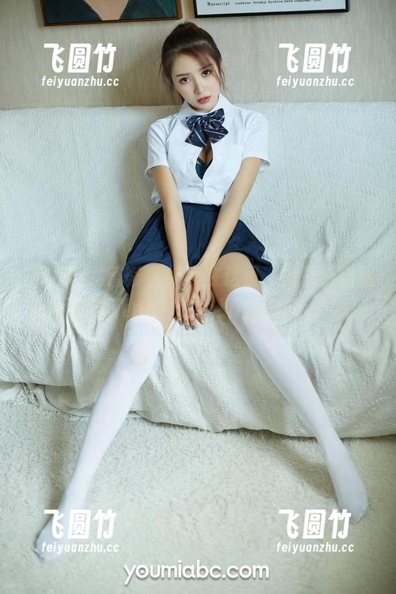 YouMi尤蜜荟-露露小喵 YouMi尤蜜荟 - 纯爱在这里,露露小喵最新美图卖萌ing,这个组合太好玩了吧!