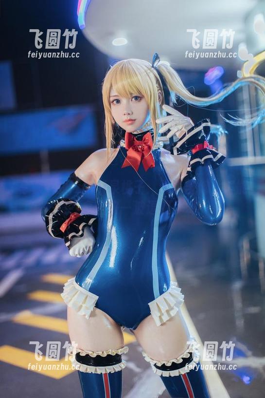 写真中的izumi泉桃子：谁说苦修女不能萌？套图来一波逗趣呈现！