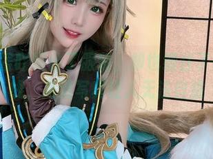 miko酱吖缠住了服装，却也缠住了你的视线，高清写真让人无法自拔