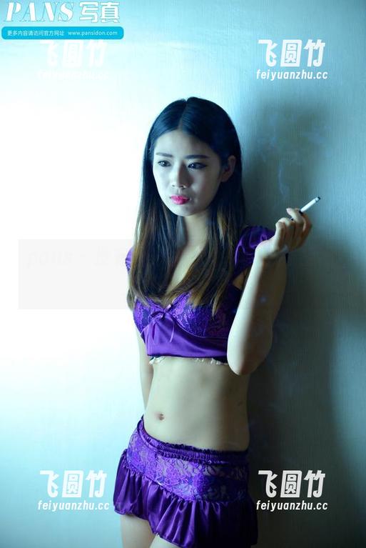 pans-妮妮 pans - 没有圣光的旋律,妮妮姐展示了另一种美。