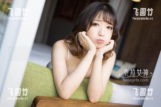 克拉女神-YOYO 克拉女神 - 玩转短裙,YOYO另藏的图册小心思