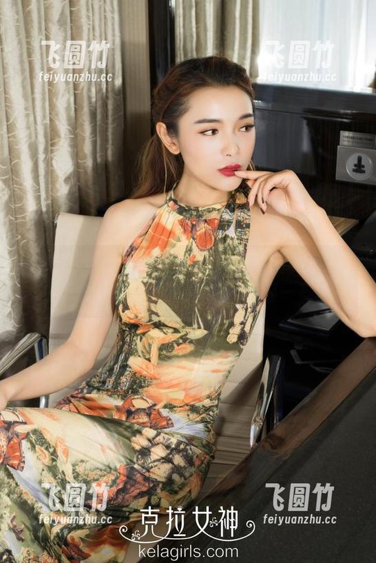 克拉女神-大阳 克拉女神 - 我来聊聊大阳的最新比基尼在图库里的表现,看着就是眼前一亮。