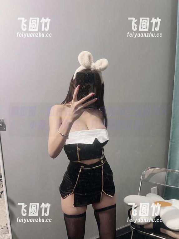 微密圈 - 图片在此！兔宝妮to空姐给你开小窗，别说话，只想静静欣赏！