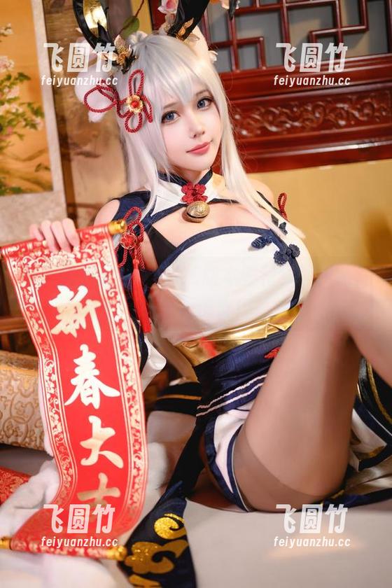 凛子酱 赞!凛子酱的NIKKE版本胜利女神,照片中透着俏皮!