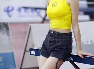 初夏女神 - 婚纱扔掉传统，点点最新写真：似乎开始质疑白色的意义了！