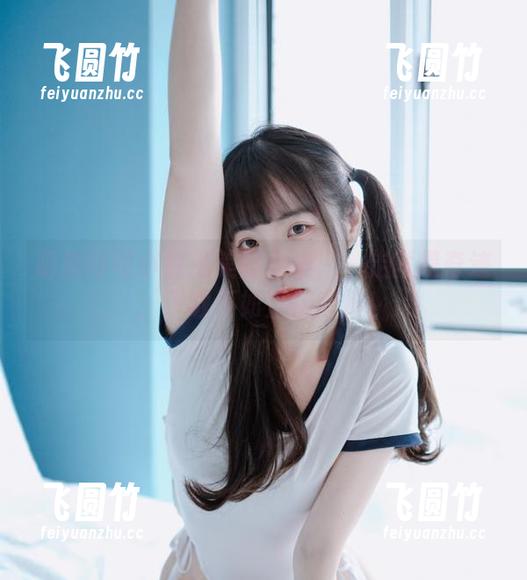 萌趣可可小白兔美脚全集：一走就是奇迹，下载不如直接欣赏！