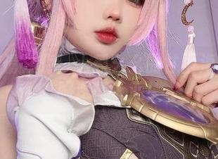 下载前请注意：小瑶幺幺的甘雨海灯节礼服深得人心！