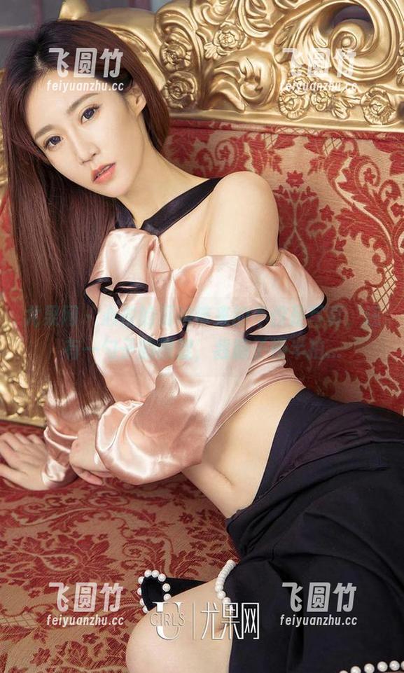 尤果网-心仪 尤果网 - 心仪的厨娘带来的不仅是写真,还有一勺子的酸涩,我脑子慢半拍...