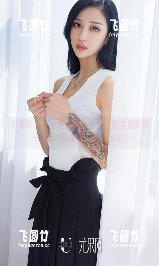 尤果网 - 李莉莉的清纯全套，原图里的那一抹淡淡的羞怯，真治愈呢。