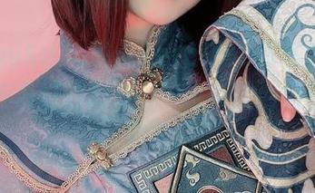 屿鱼yukako说：ZeroTwo作品集，分享给我最好的朋友……也希望他们不会拉黑我。