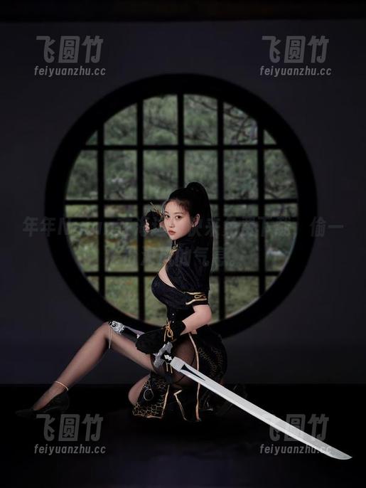 年年Nnian 年年Nnian在海边,快来免费下载,偷一份海风的气息。