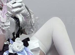 教室的幼爱youmeko，图包更新捣蛋得像不想上课的孩子