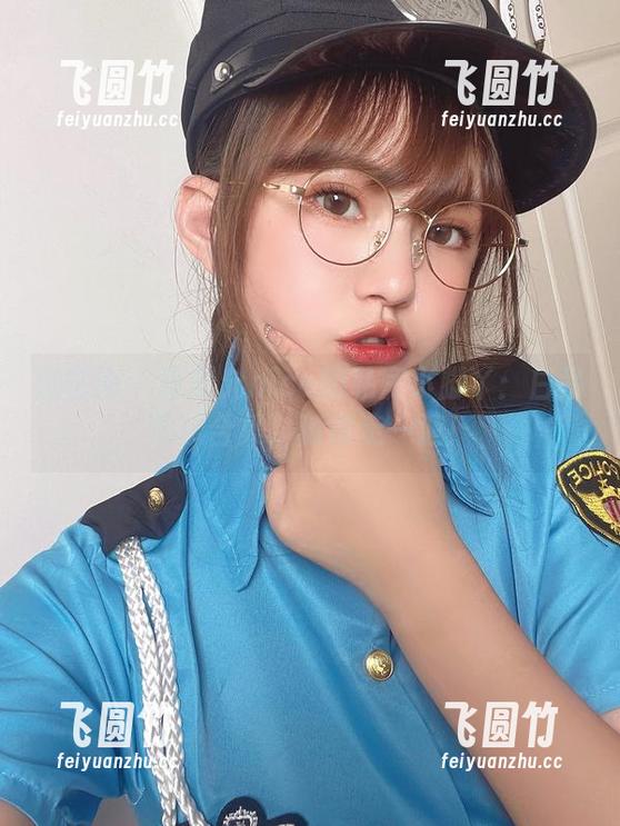 张思允nice 微密圈 - 张思允nice的私房小脚丫:白吊带袜合集,随意走一波!