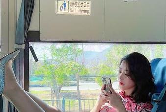 微密圈 - 渔网双人？张老师真会选名字，刚想点进网盘就被吸引。