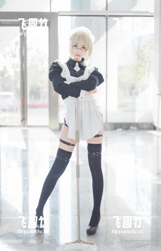 晓美妈 幸好有网盘,晓美妈的白玫瑰不怕被遗忘,真想一直盯着。