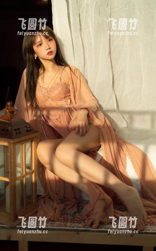 果咩酱的全套初恋女友图片，让人一眼就想起校园里的那个她。