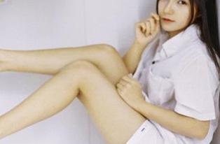 果团网 - 蜜桃Q妹儿：这个女孩如果能下载，那我一定天天看！