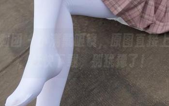 森萝财团 - 小满戴眼镜，原图直接上眼瘾，赶快下载，别犹豫了！