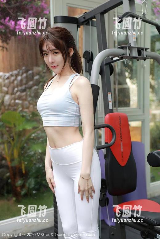 模范学院-艾莉Evelyn 模范学院 - 啊,艾莉Evelyn又在展示内衣,这次是个高清合集哦
