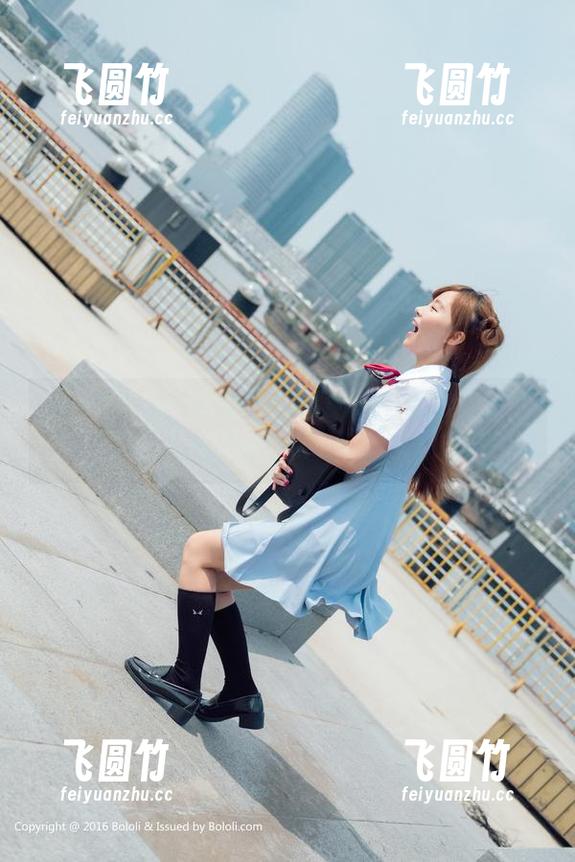 波萝社 - 眼镜妹子专属诉说—Suki朱忆音和她的神奇写真图集！