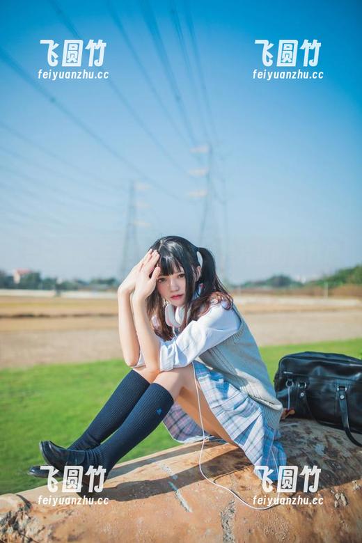 当疯猫ss变身豹纹女王，照片里的幽默感满分！