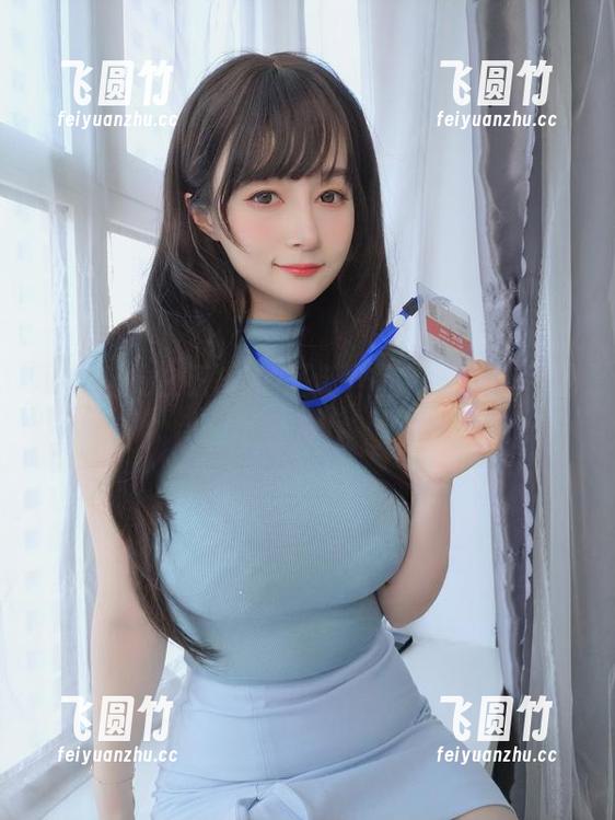 下载这份白银81的圣诞作品，带走节日的俏皮！