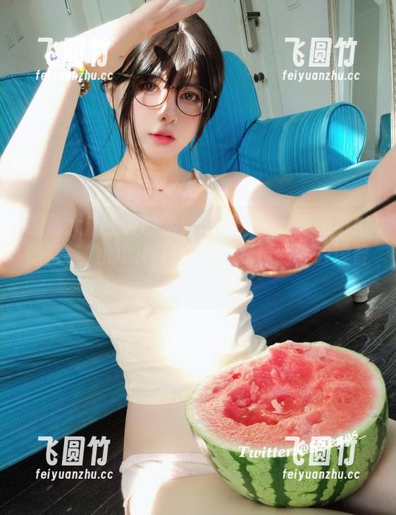 眼酱大魔王w 眼酱大魔王w的学妹图集分享:即使不用语言,她的眼神已经能把我撩到失去理智!