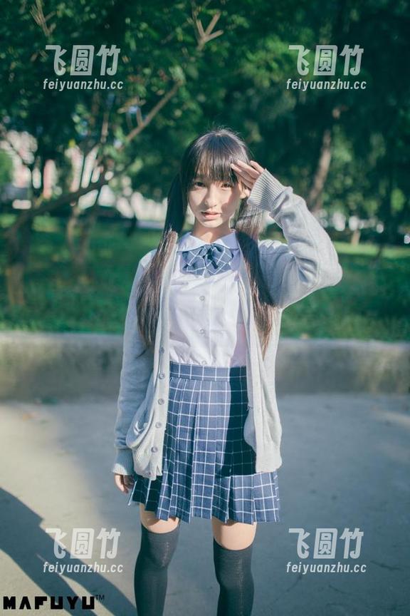神乐坂真冬 别眨眼!神乐坂真冬无圣光加啦啦队少女套图,萌翻你的一整天!