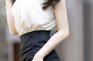 秀人网 - 看看这位大美妞儿，网袜让她的写真像电影海报一样精彩！