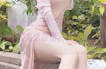 秀人网 - 我承认，我“沉迷”于梦娜Vanessa水手服的高清原图，没吃晚饭也不后悔。