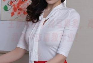 秀人网 - 王伊纯的学妹写真集，高清得让我想冲去请教作业！