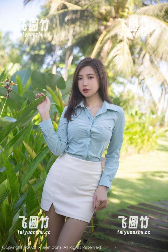 秀人网-黄可Christine 秀人网 - 纸上谈兵:黄可Christine和她的油亮写真碰撞出几分火花?