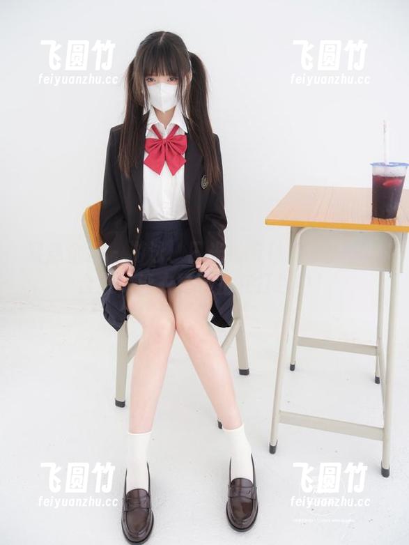 紧急企划-林书辞 紧急企划 - 游泳、日光浴与林书辞的作品合集,泳衣精选正在打包中!