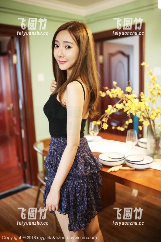 美媛馆-丁筱南 美媛馆 - 从丁筱南的白色笔触看图库里的清新气息
