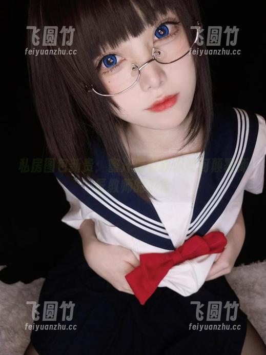 蜜汁猫裘 私房图包新贵:蜜汁猫裘教你如何颠覆师匠教师的形象