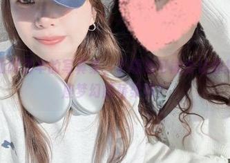 加藤惠和闪月半的写真集，下载后可能会让你搭建起一座梦幻的桥梁吗？